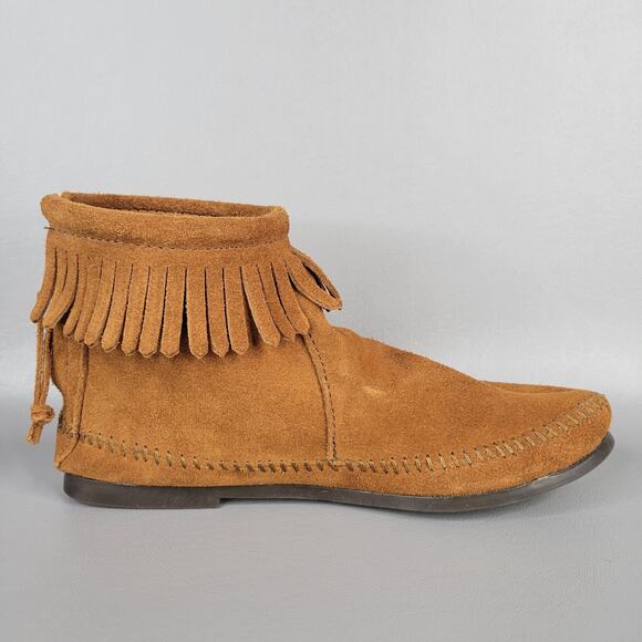 Minnetonka Womens Back Zip Hardsole Ankle Bootie Round Toe Suede Brown Size 7 - Picture 3 of 12